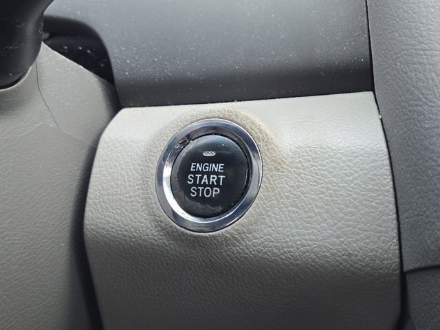 Used 2011 Toyota Camry XLE w/ XLE Extra-Value Pkg #2 FWD image 11