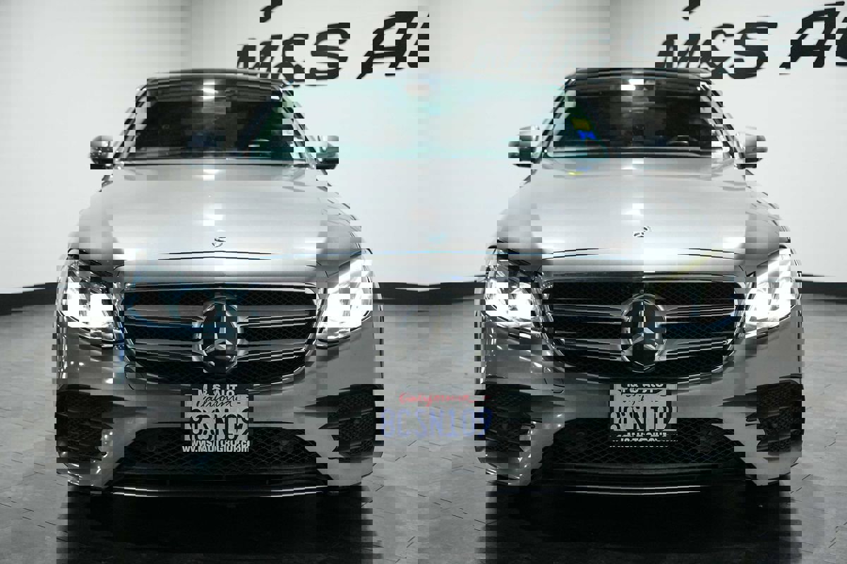 Used 2018 Mercedes-Benz E 300 image 6
