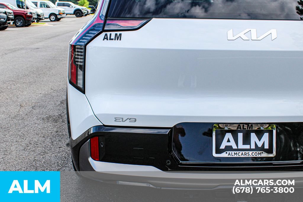 Used 2024 Kia EV9 GT-Line AWD/4WD image 13