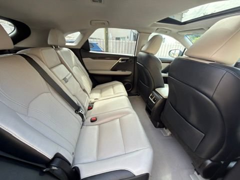 Used 2019 Lexus RX 450h AWD w/ Navigation Package image 27