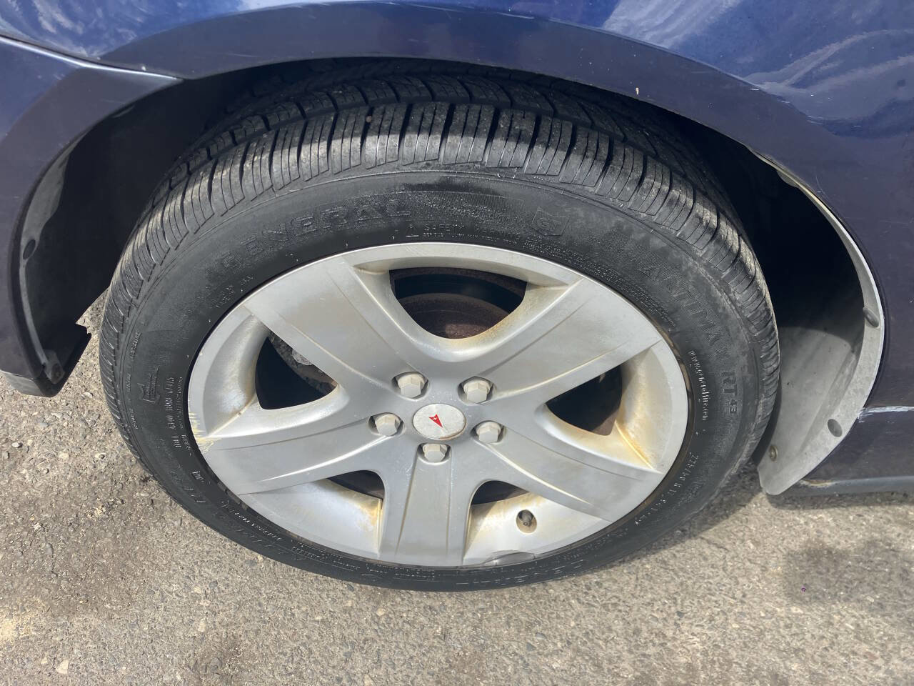 Used 2009 Pontiac G6 Sedan w/ Sun And Sound Package image 16