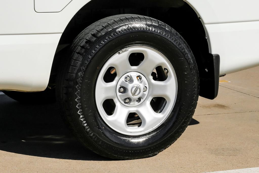 Used 2021 Nissan Titan S image 54