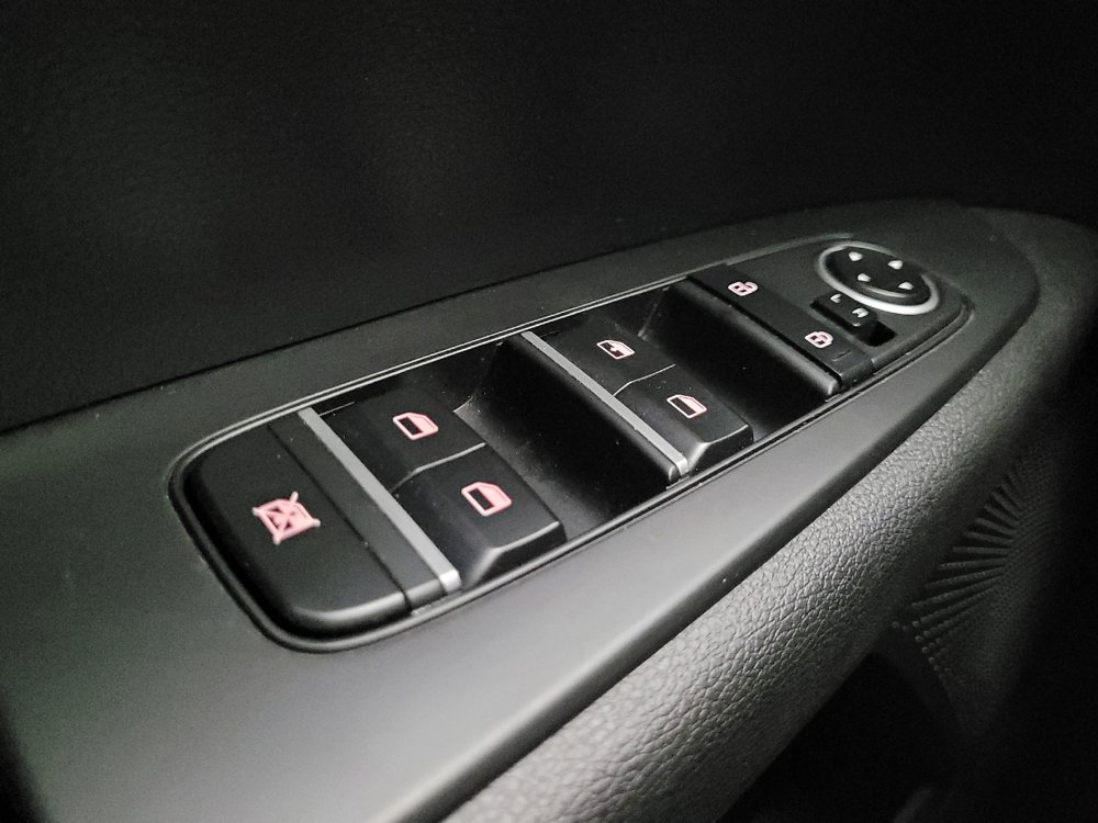 Used 2024 Kia Forte LXS image 27