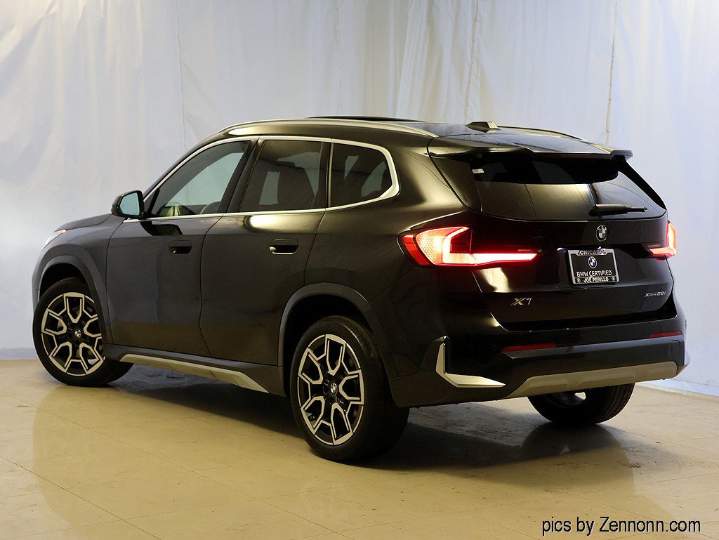 Certified 2025 BMW X1 xDrive28i image 9