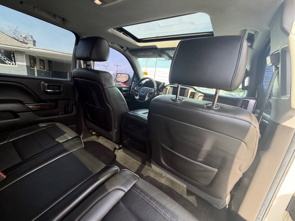 Used 2015 GMC Sierra 1500 Denali w/ Driver Alert Package image 22