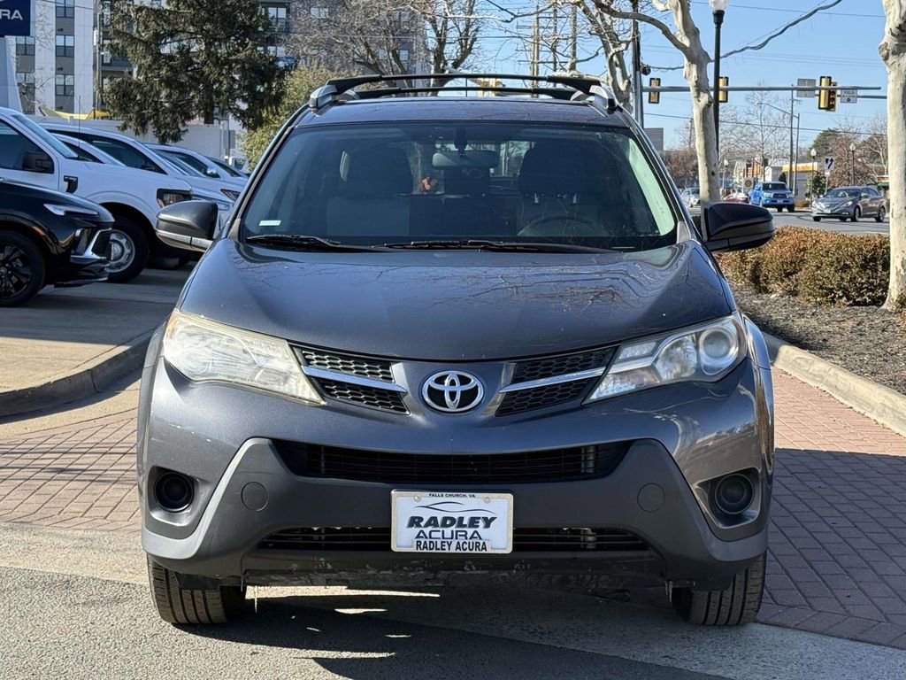 Used 2015 Toyota RAV4 LE image 2