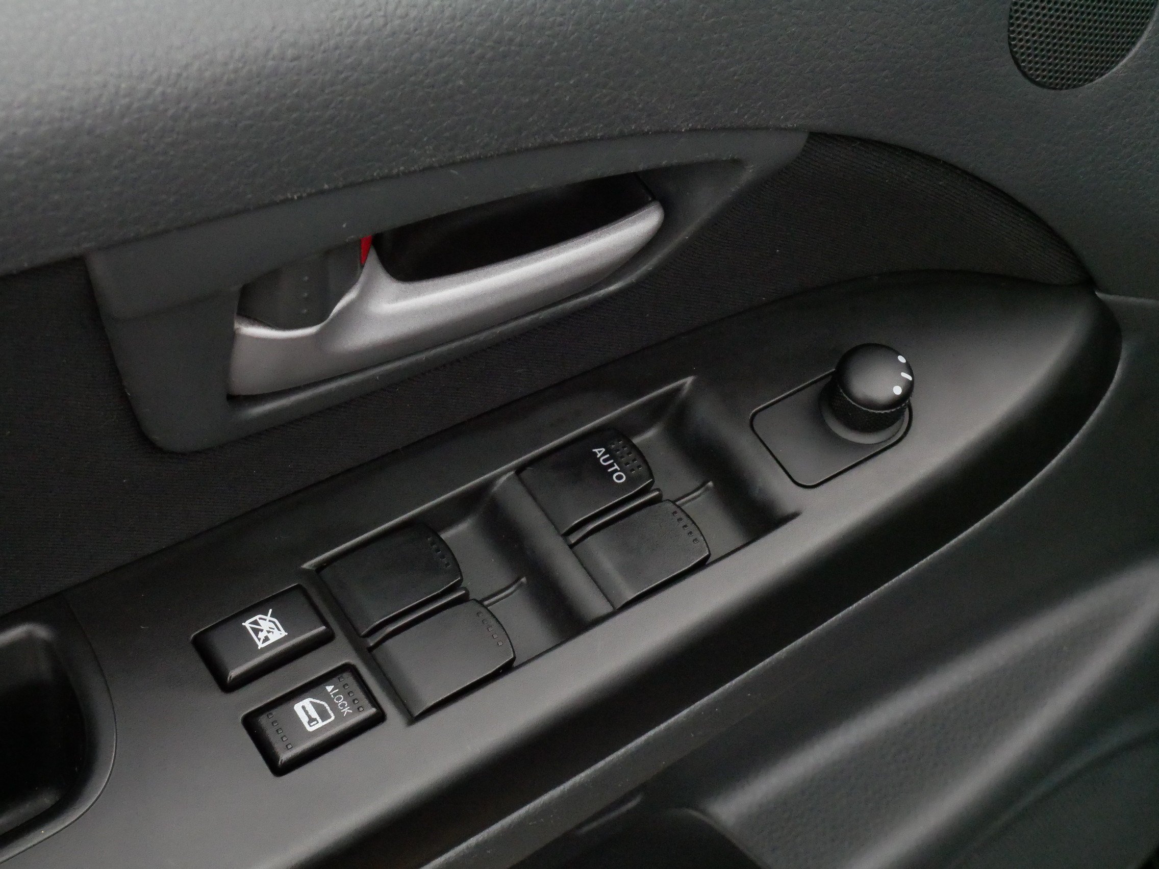Used 2013 Suzuki SX4 Premium AWD/4WD image 19
