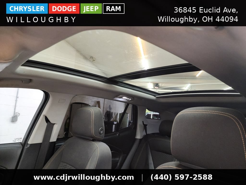 Used 2018 GMC Terrain SLE w/ Driver Convenience Package AWD/4WD image 25