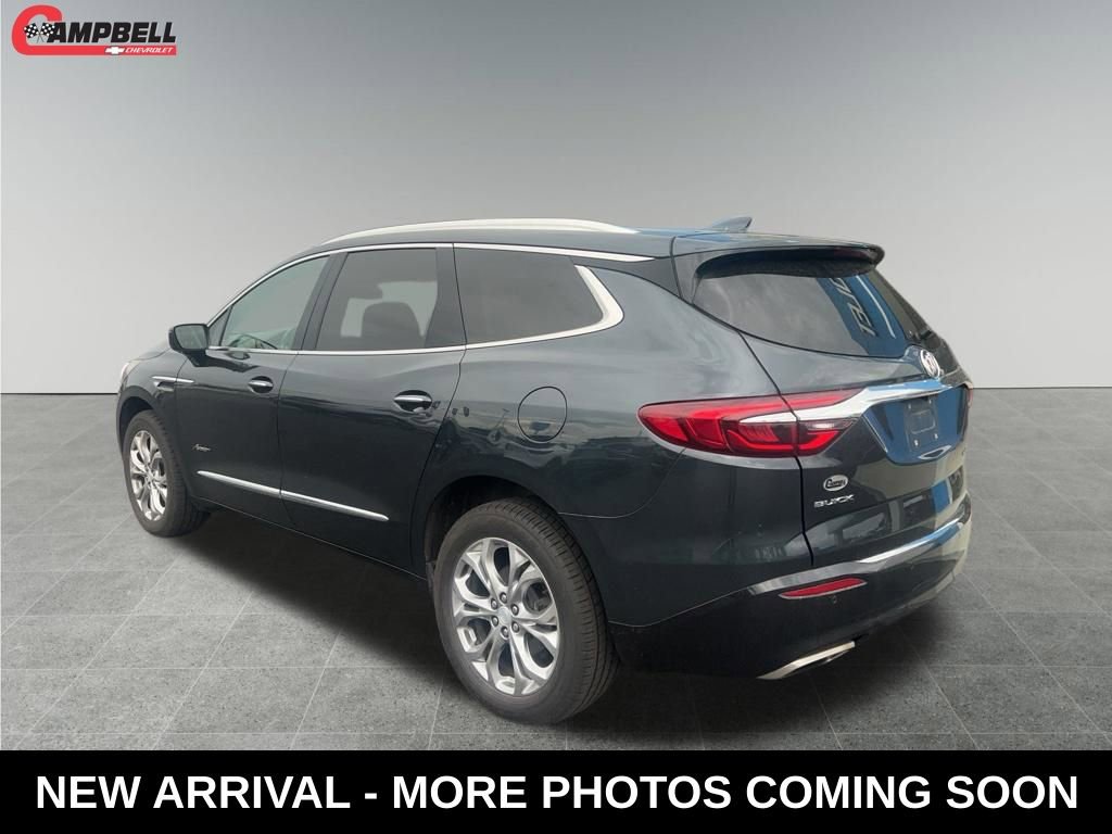 Used 2018 Buick Enclave Avenir w/ Avenir Technology Package image 3