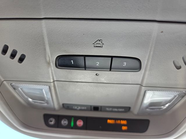 Used 2019 Buick Enclave Premium AWD/4WD image 31