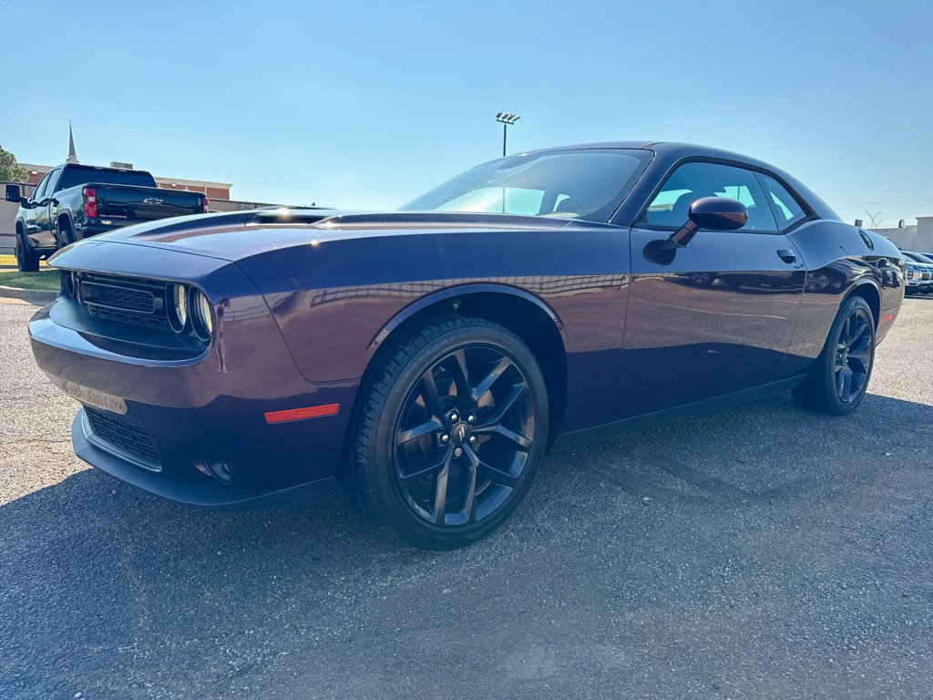 Used 2022 Dodge Challenger SXT w/ Blacktop Package RWD image 3