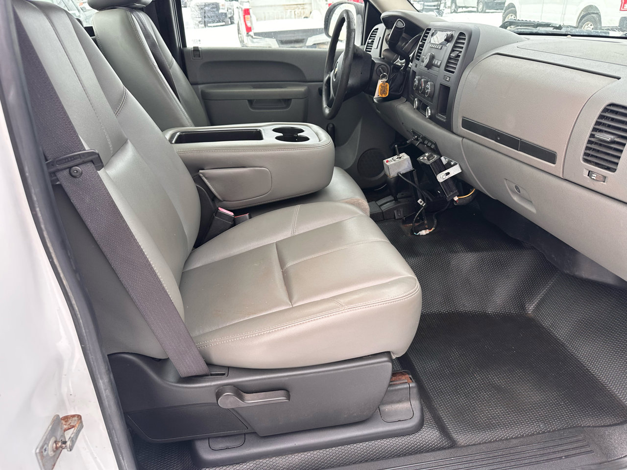 Used 2010 Chevrolet Silverado 2500 W/T w/ Snow Plow Prep Package image 7