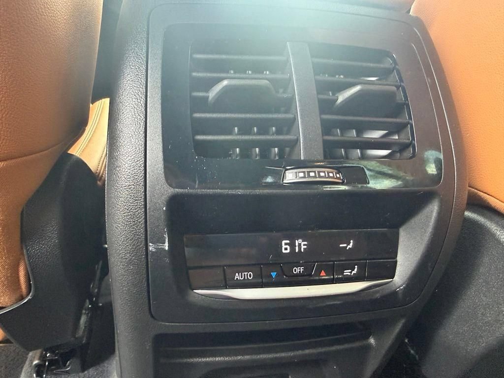 Used 2023 BMW X3 sDrive30i w/ Premium Package w/ZPA RWD image 15