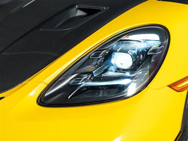 Used 2025 Porsche 718 Cayman GT4 RS image 12