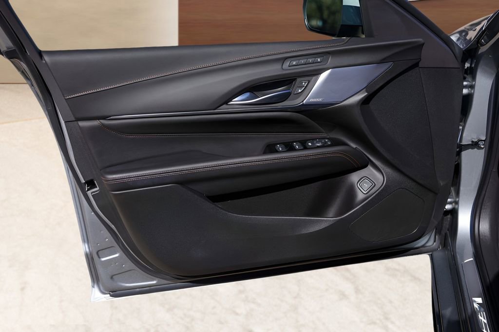 Certified 2025 Cadillac CT4 V image 24