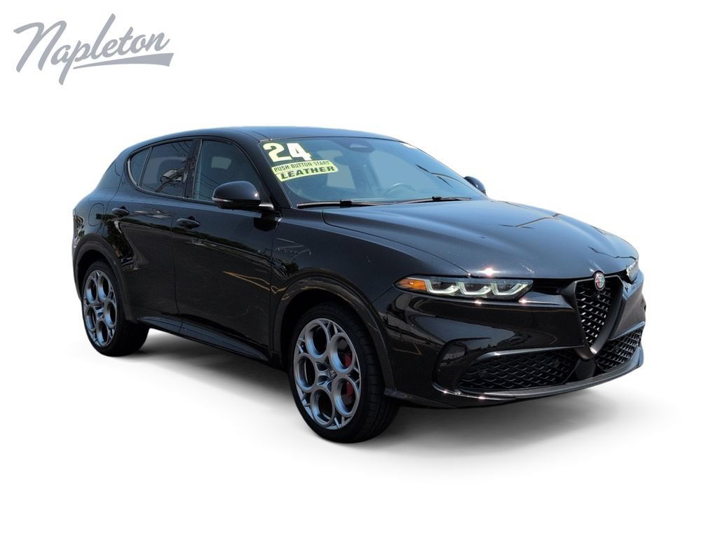 Used 2024 Alfa Romeo Tonale Veloce w/ Active Assist Package AWD/4WD image 8