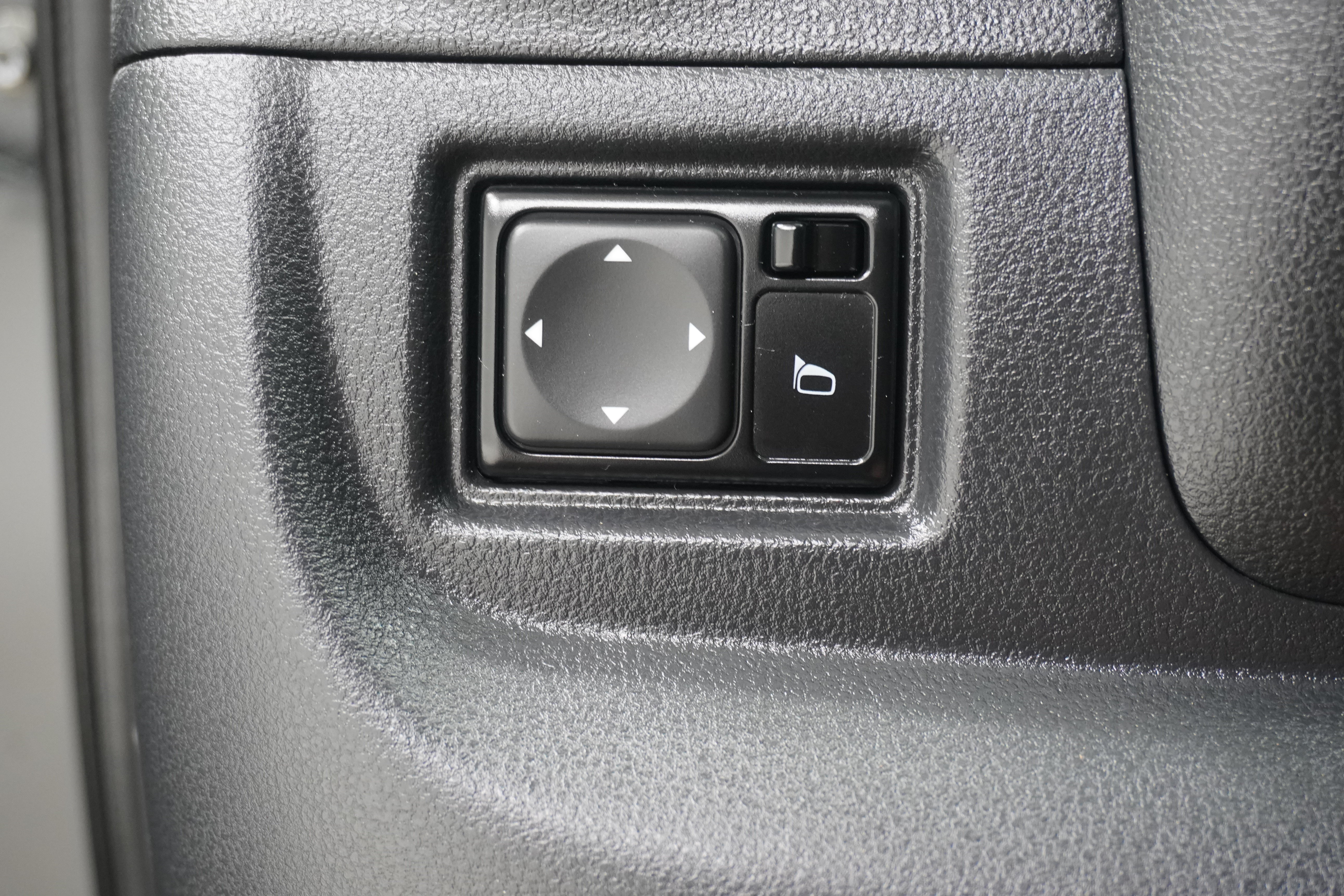 Used 2019 Nissan Versa S FWD image 20