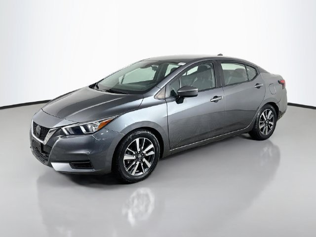 Used 2021 Nissan Versa SV FWD image 4