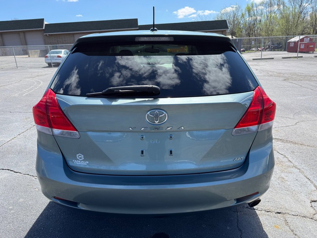 Used 2011 Toyota Venza AWD image 7