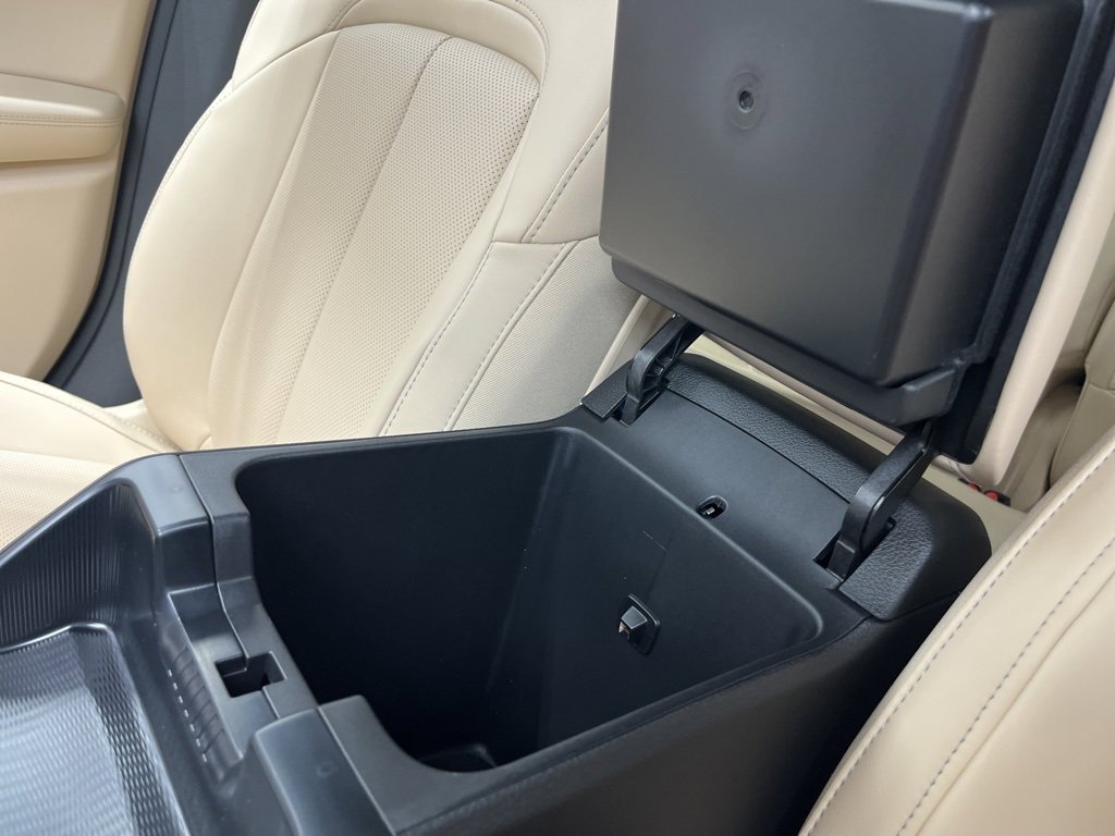 New 2025 Jeep Grand Cherokee Limited w/ Luxury Tech Group II image 24