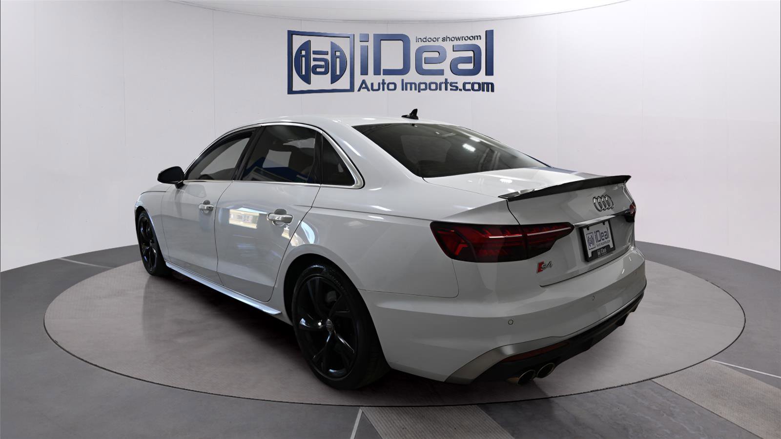 Used 2021 Audi S4 Premium w/ Convenience Package image 3