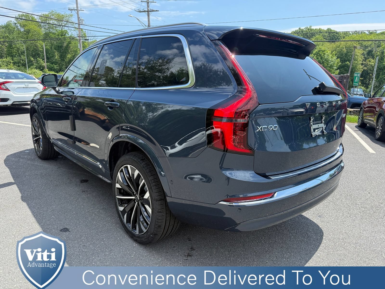 New 2026 Volvo XC90 T8 Ultra w/ Protection Package Premier AWD/4WD image 6