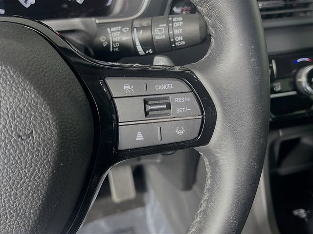 Used 2025 Honda Pilot Touring image 18