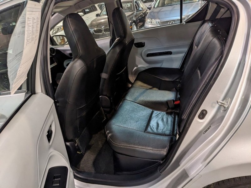 Used 2012 Toyota Prius C One image 18