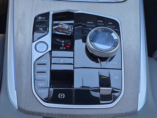 Certified 2025 BMW X7 M60i AWD/4WD image 12