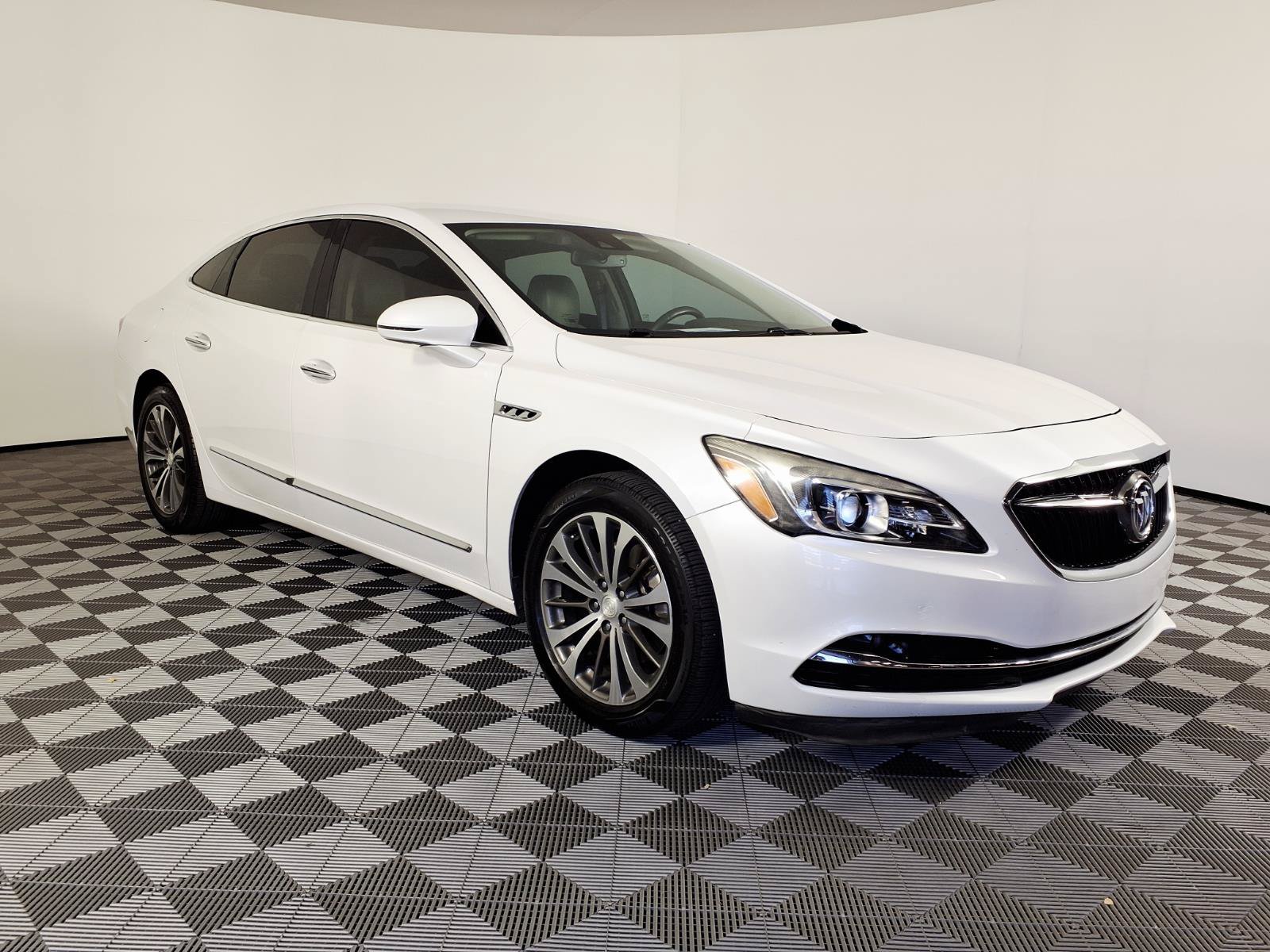 Used 2017 Buick LaCrosse Premium w/ Sights and Sounds Package FWD image 3