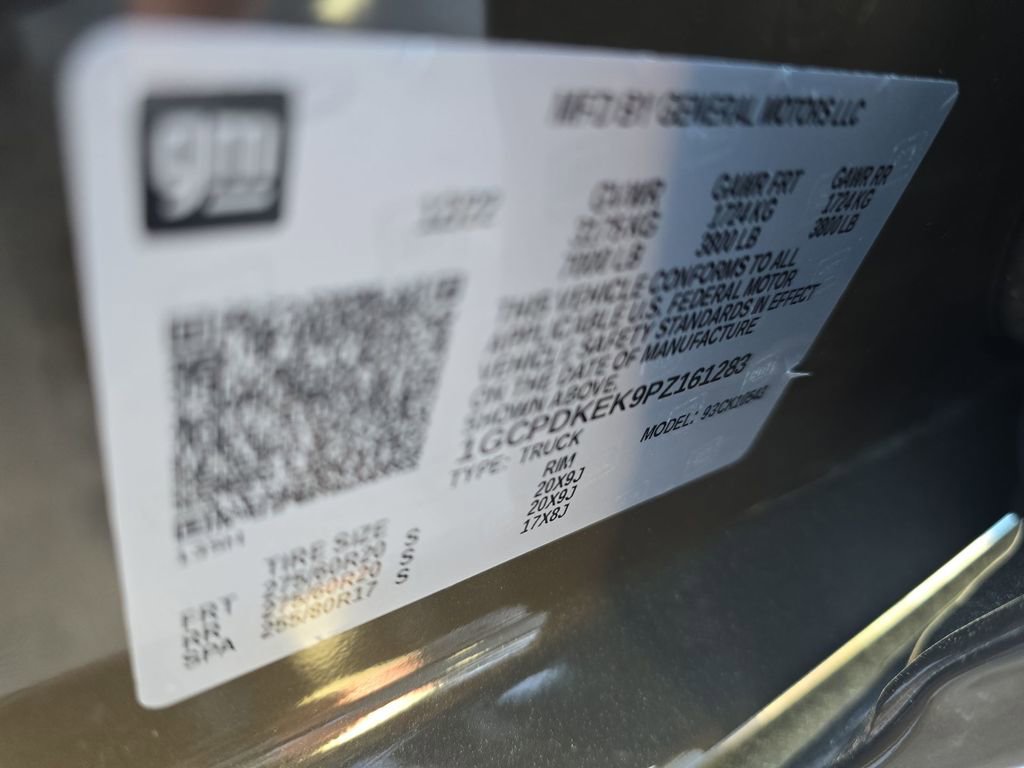 Used 2023 Chevrolet Silverado 1500 LT image 14