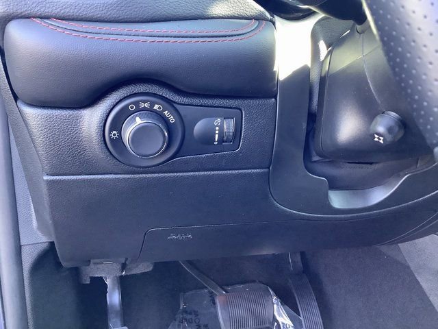 Used 2025 Dodge Durango GT image 15