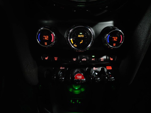 Used 2020 MINI Cooper S image 24