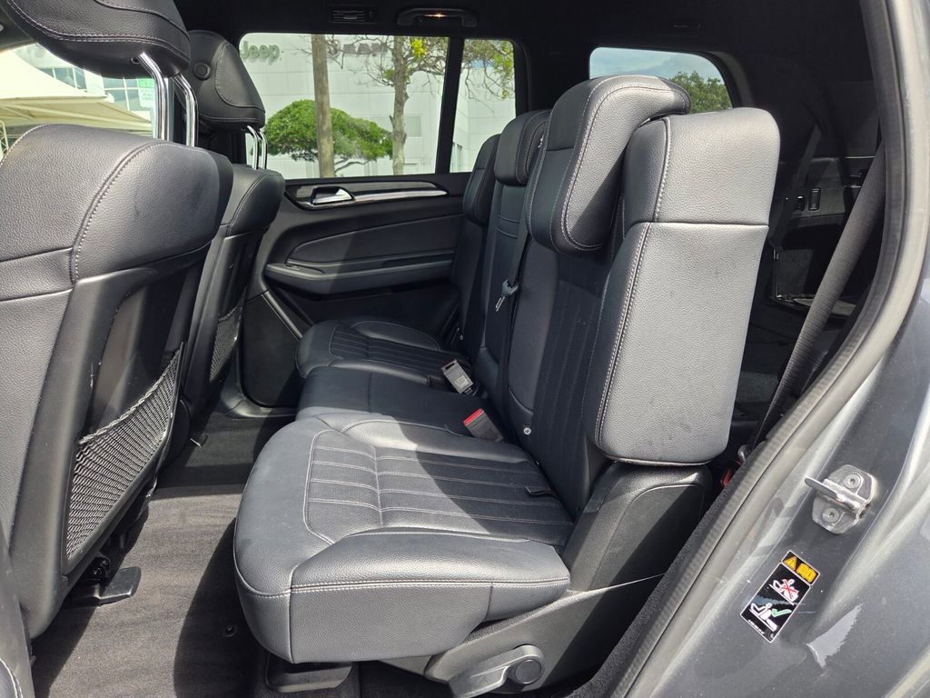 Used 2019 Mercedes-Benz GLS 450 4MATIC image 28