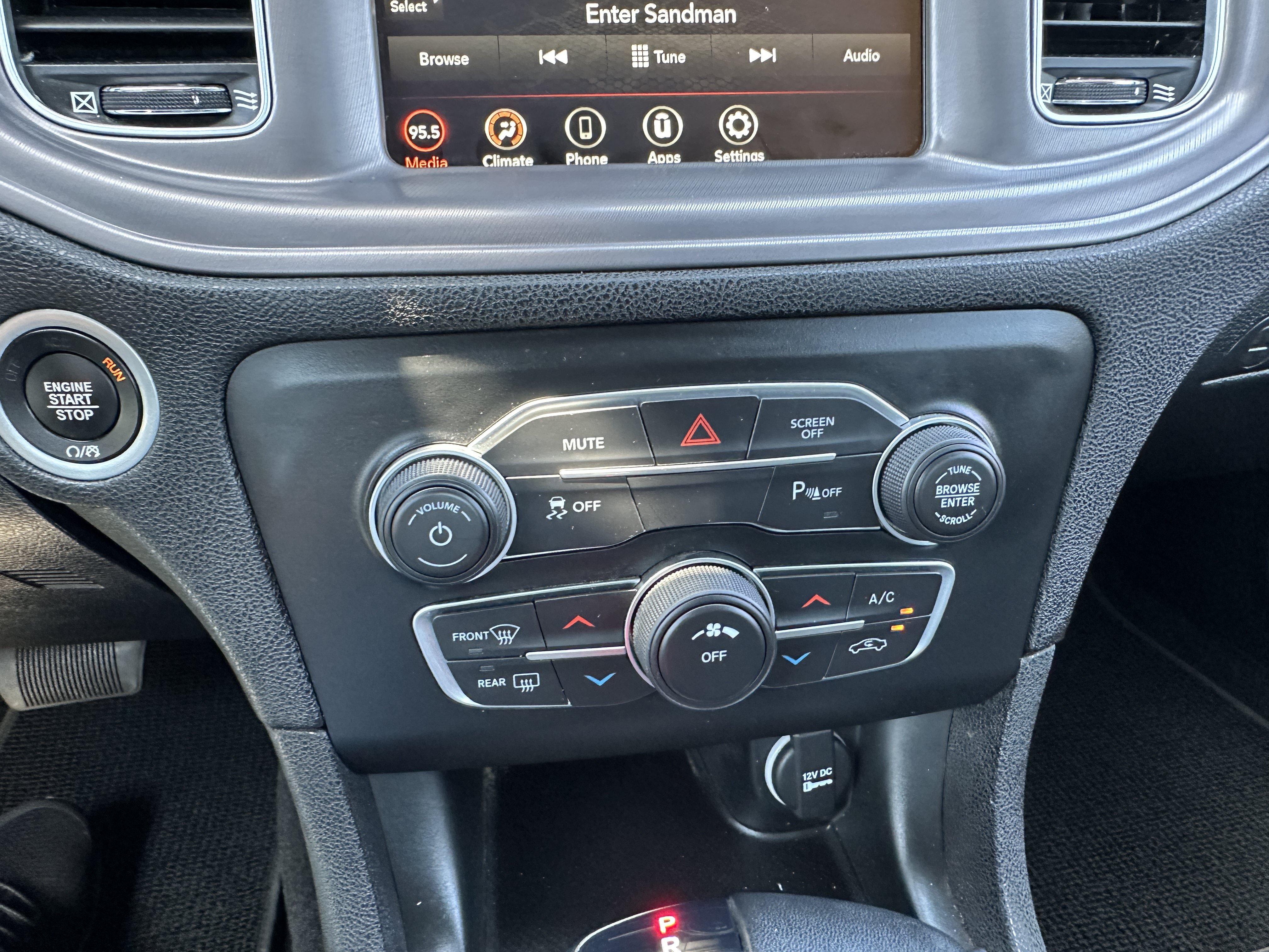 Used 2023 Dodge Charger SXT RWD image 28