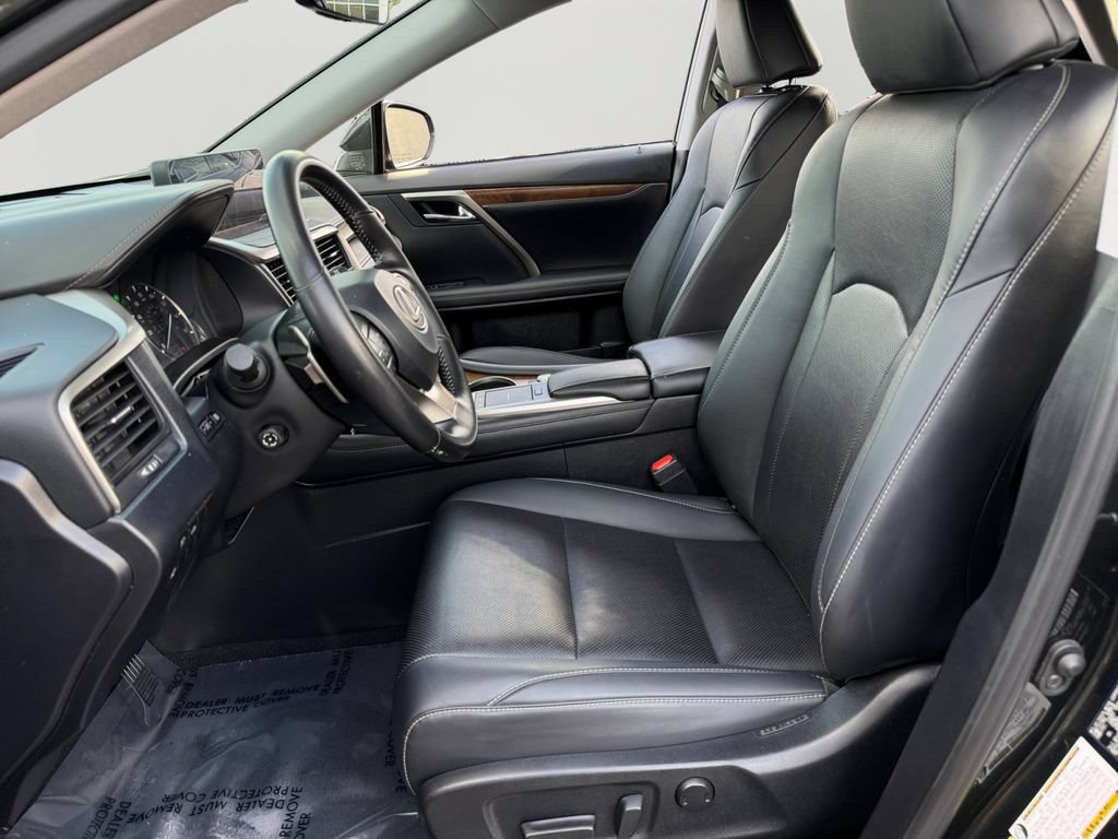 Used 2022 Lexus RX 350L Premium w/ Premium Package AWD/4WD image 16