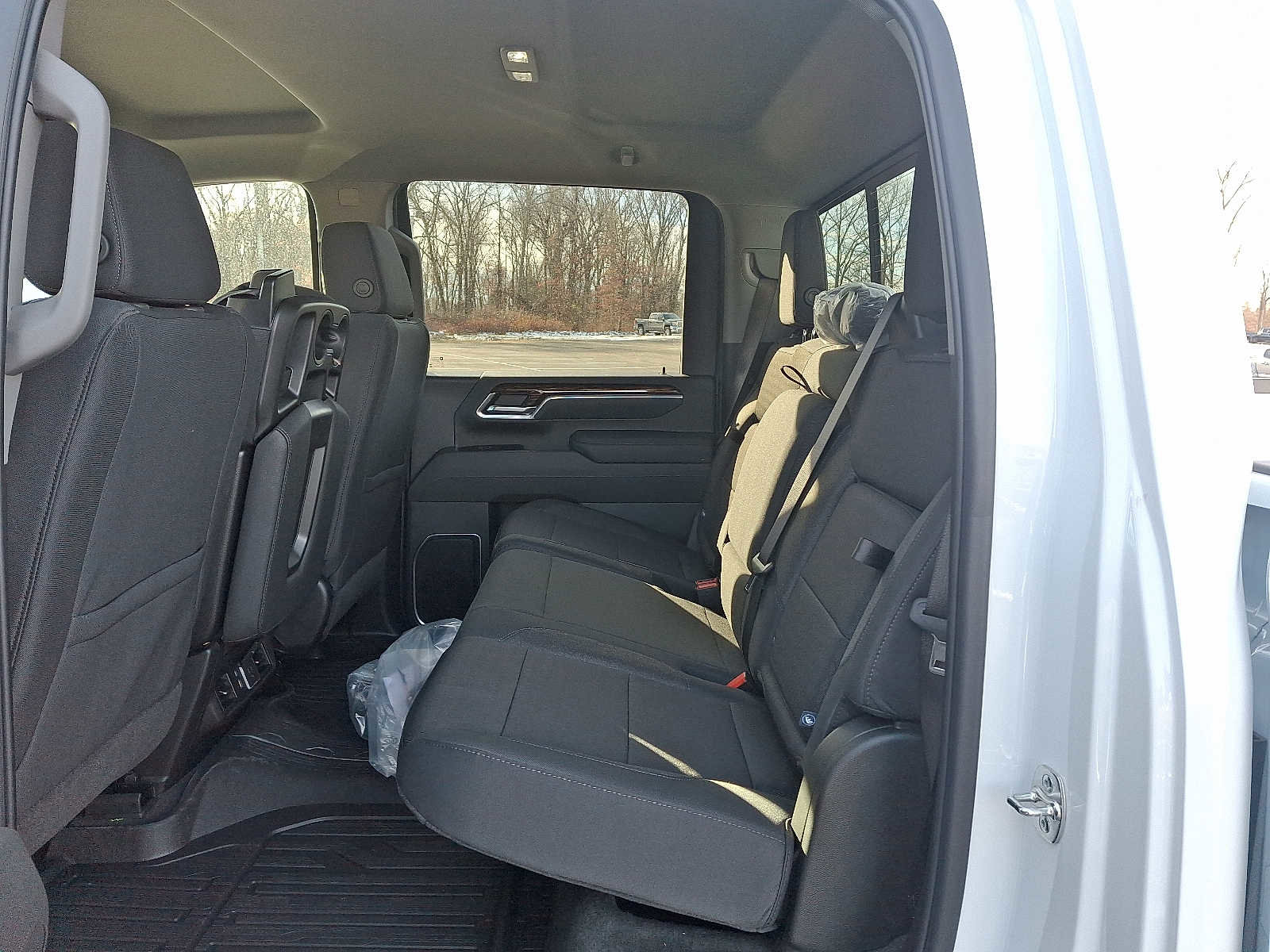 New 2026 GMC Sierra 2500 SLE w/ Preferred Package image 8