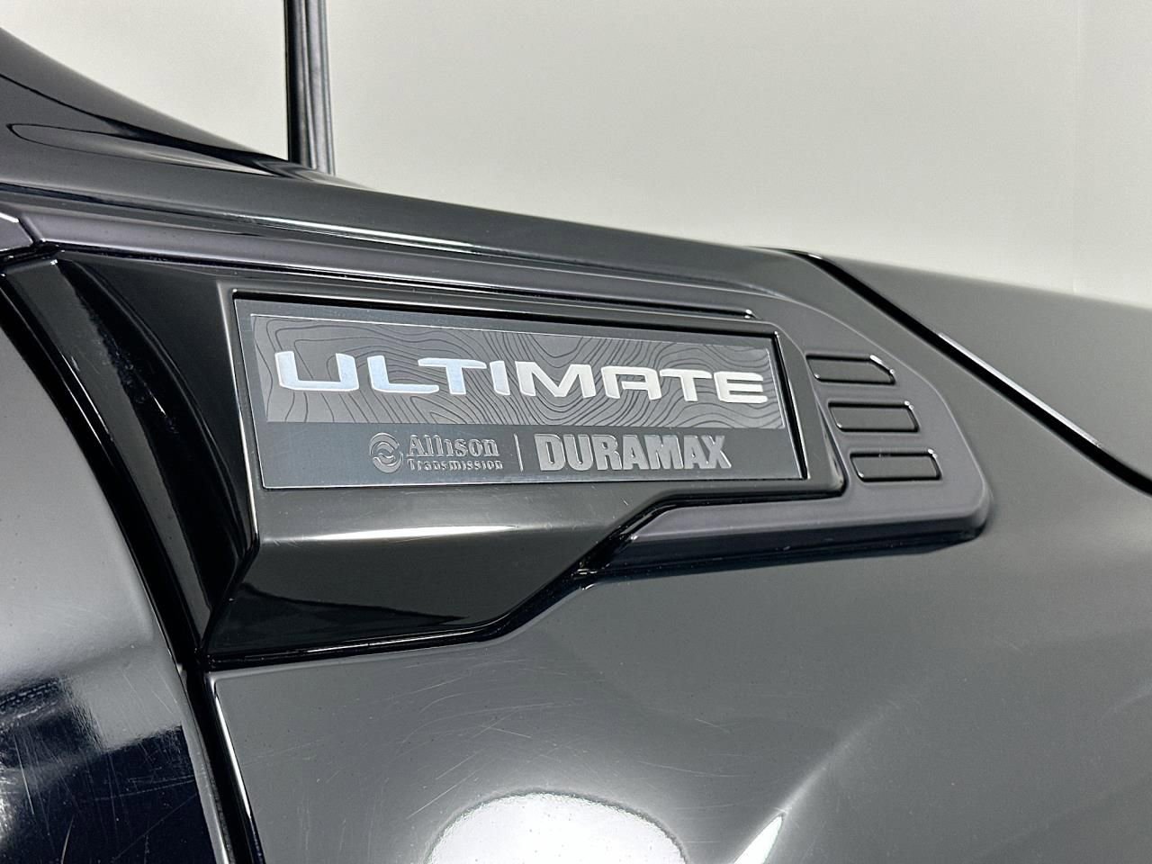 Used 2024 GMC Sierra 3500 Denali Ultimate image 19