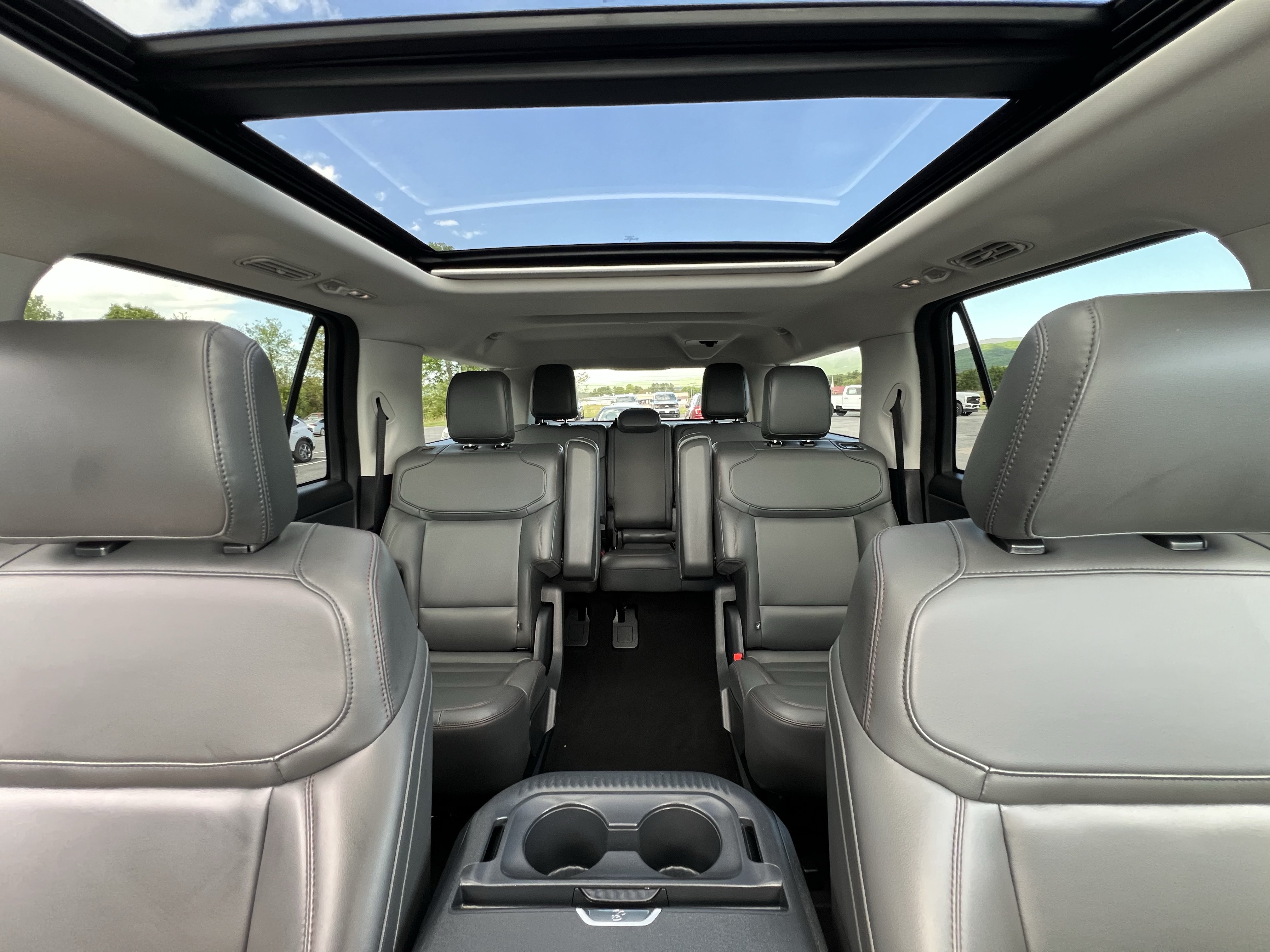 Used 2025 Ford Expedition Max Active AWD/4WD image 21