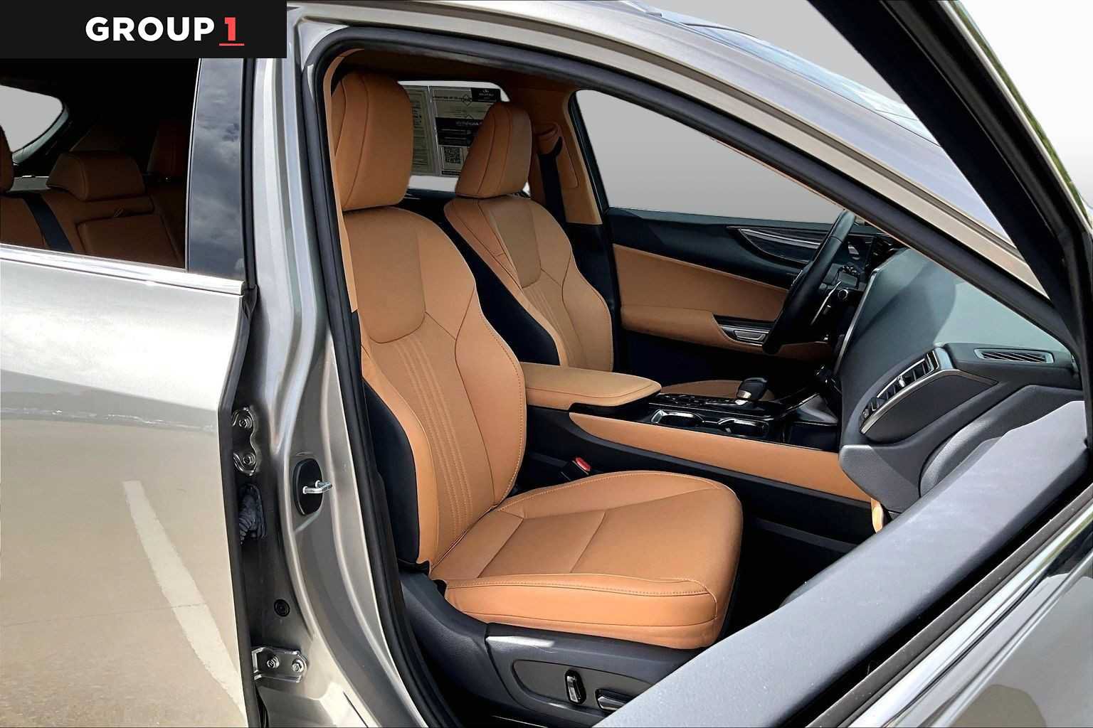 Used 2024 Lexus NX 250 FWD image 8