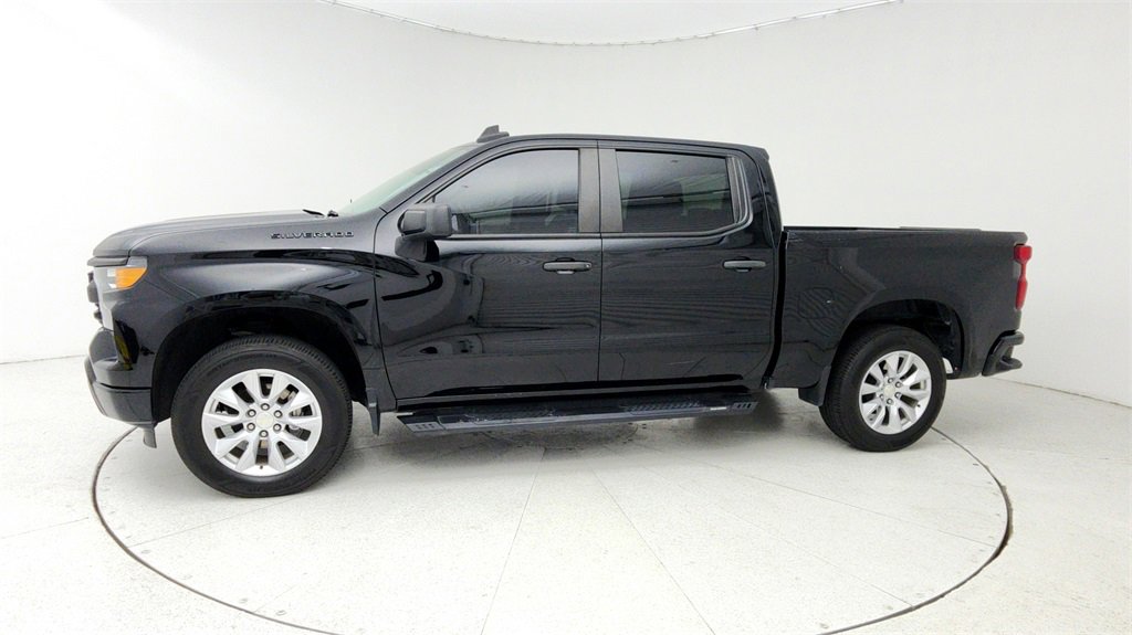 Certified 2022 Chevrolet Silverado 1500 Custom w/ LPO, Dark Essentials Package image 2