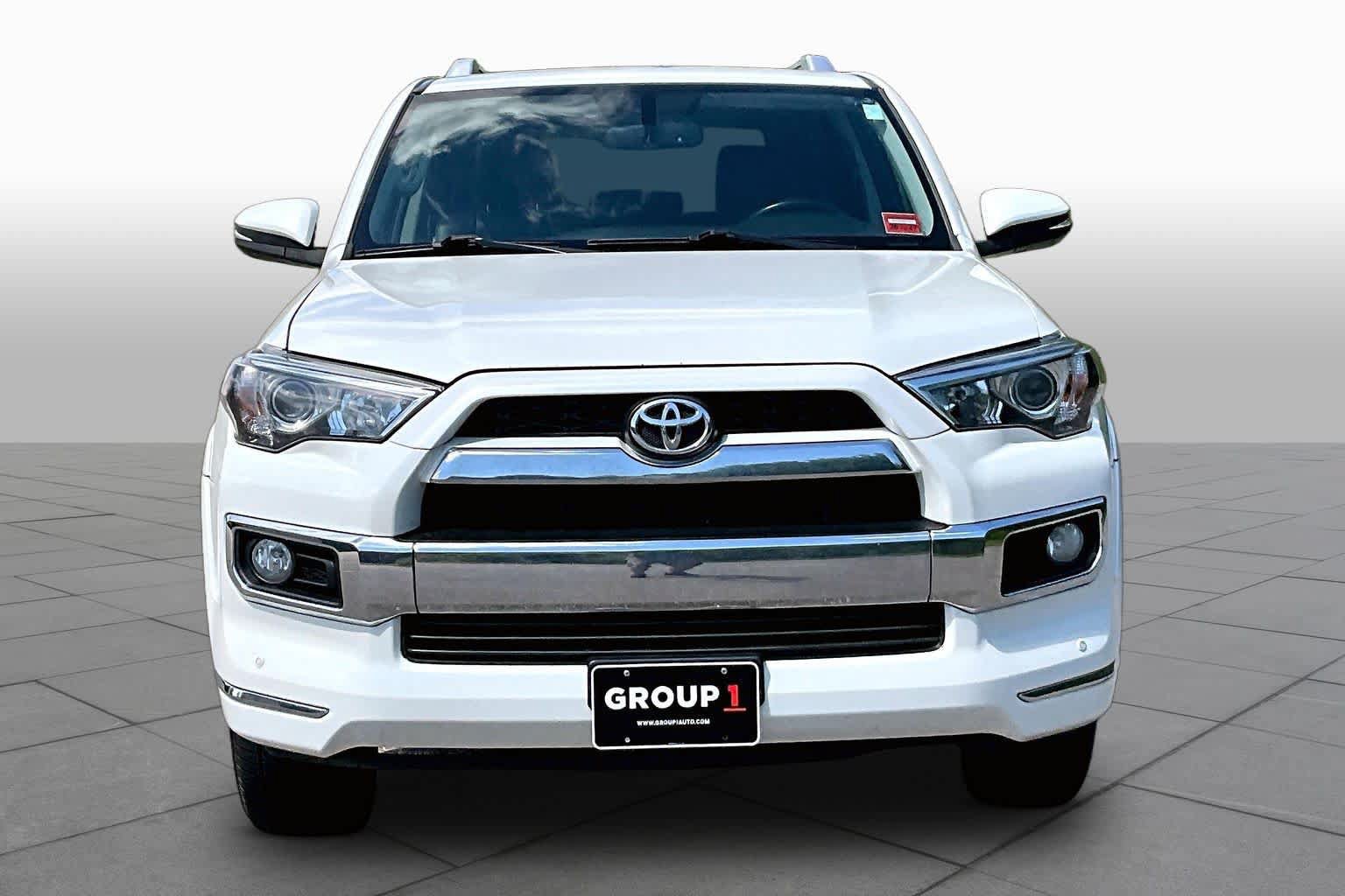 Used 2015 Toyota 4Runner Limited AWD/4WD image 4