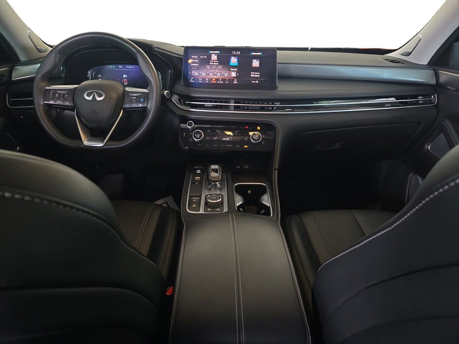 Used 2024 INFINITI QX60 Luxe w/ Performance Audio Package FWD image 13