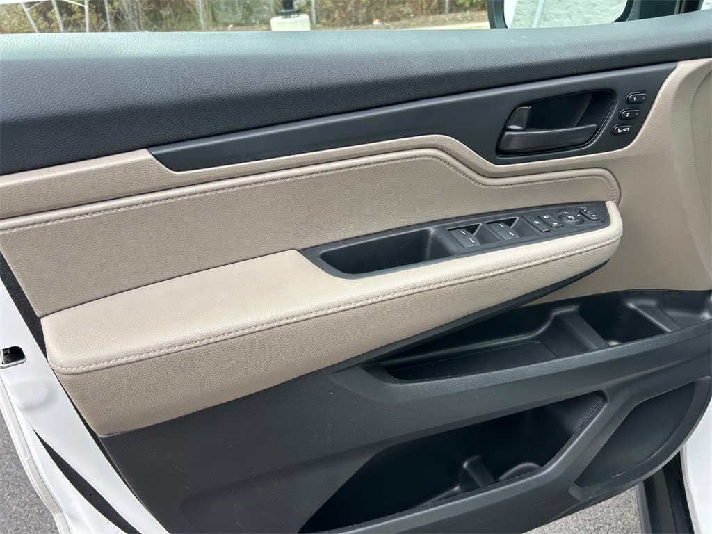 Certified 2024 Honda Odyssey EX-L image 26