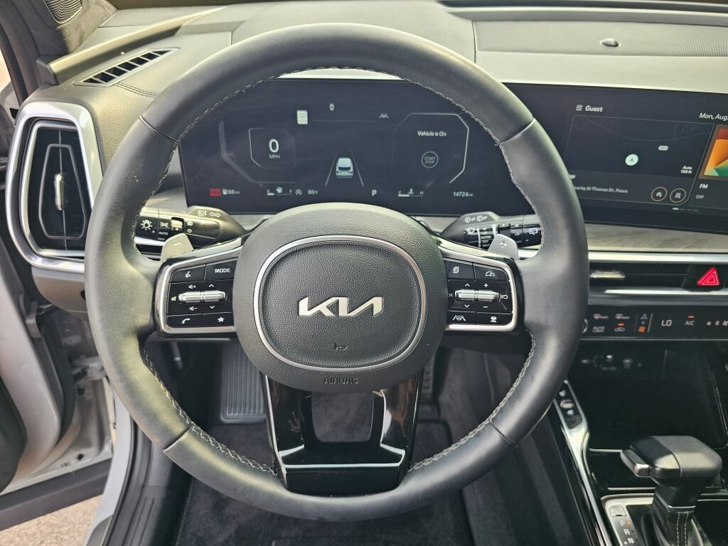 Used 2025 Kia Sorento SX Prestige AWD/4WD image 18