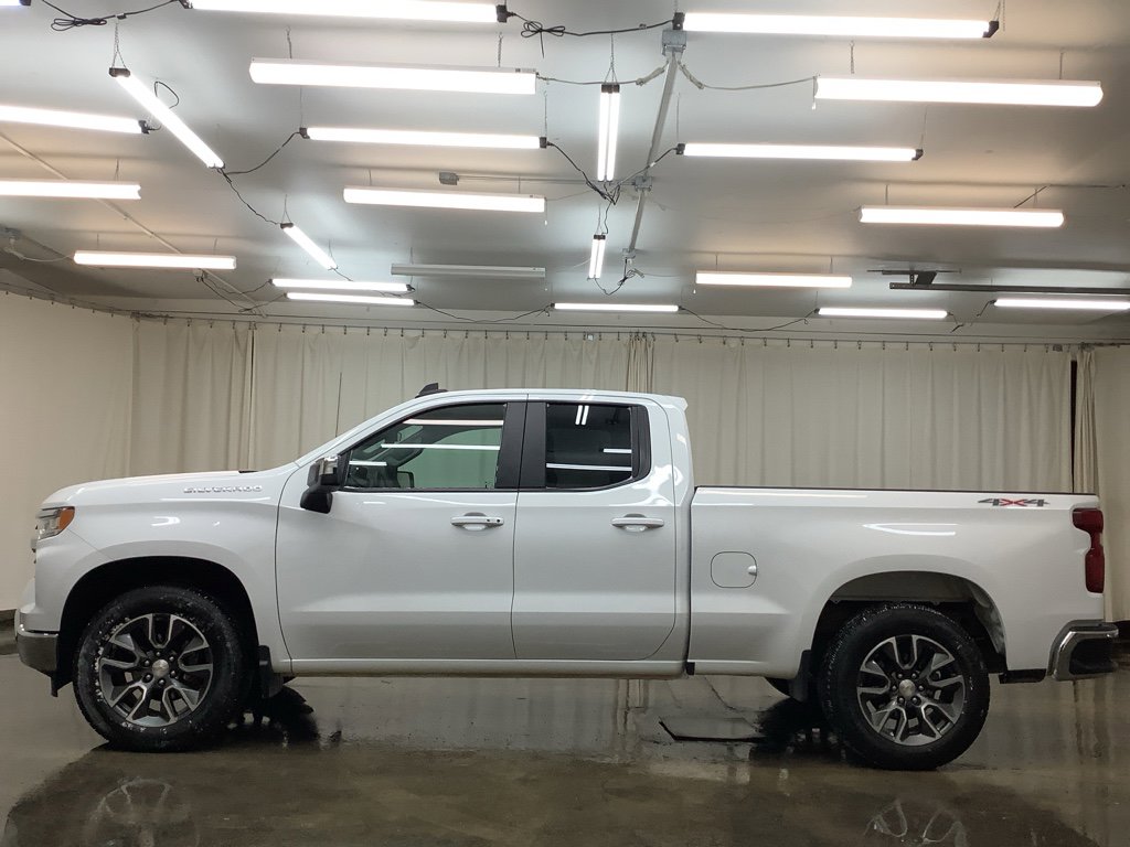 Used 2022 Chevrolet Silverado 1500 LT image 9