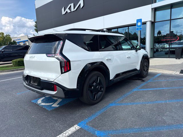 Certified 2024 Kia EV9 GT-Line AWD/4WD image 6