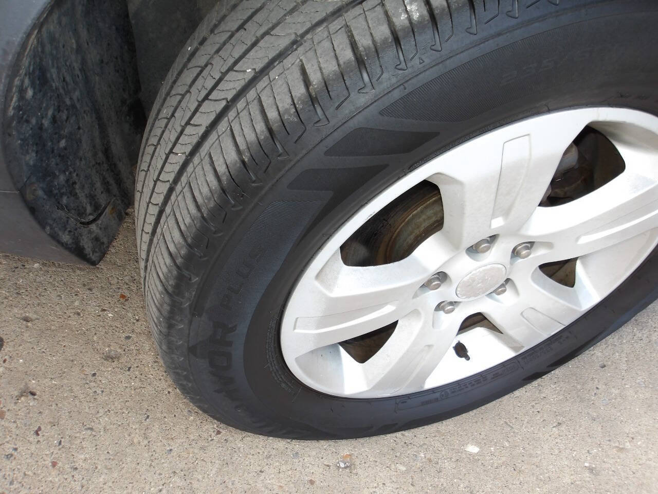 Used 2014 Chevrolet Captiva Sport LS FWD image 33