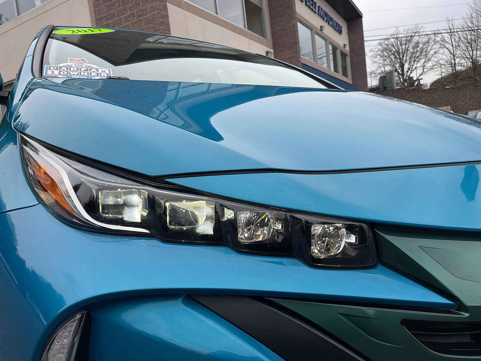 Used 2017 Toyota Prius Prime Premium image 23