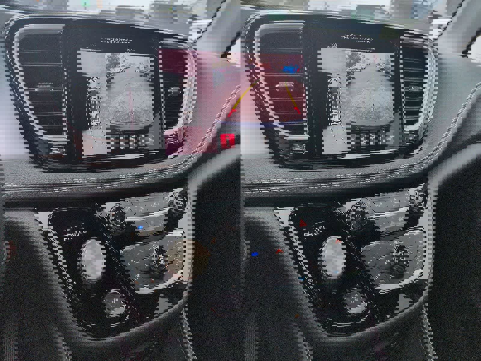 New 2026 Chrysler Pacifica Limited image 23